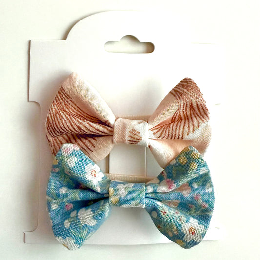 Vintage Blue Floral #2 - Alligator Clips Bow Set
