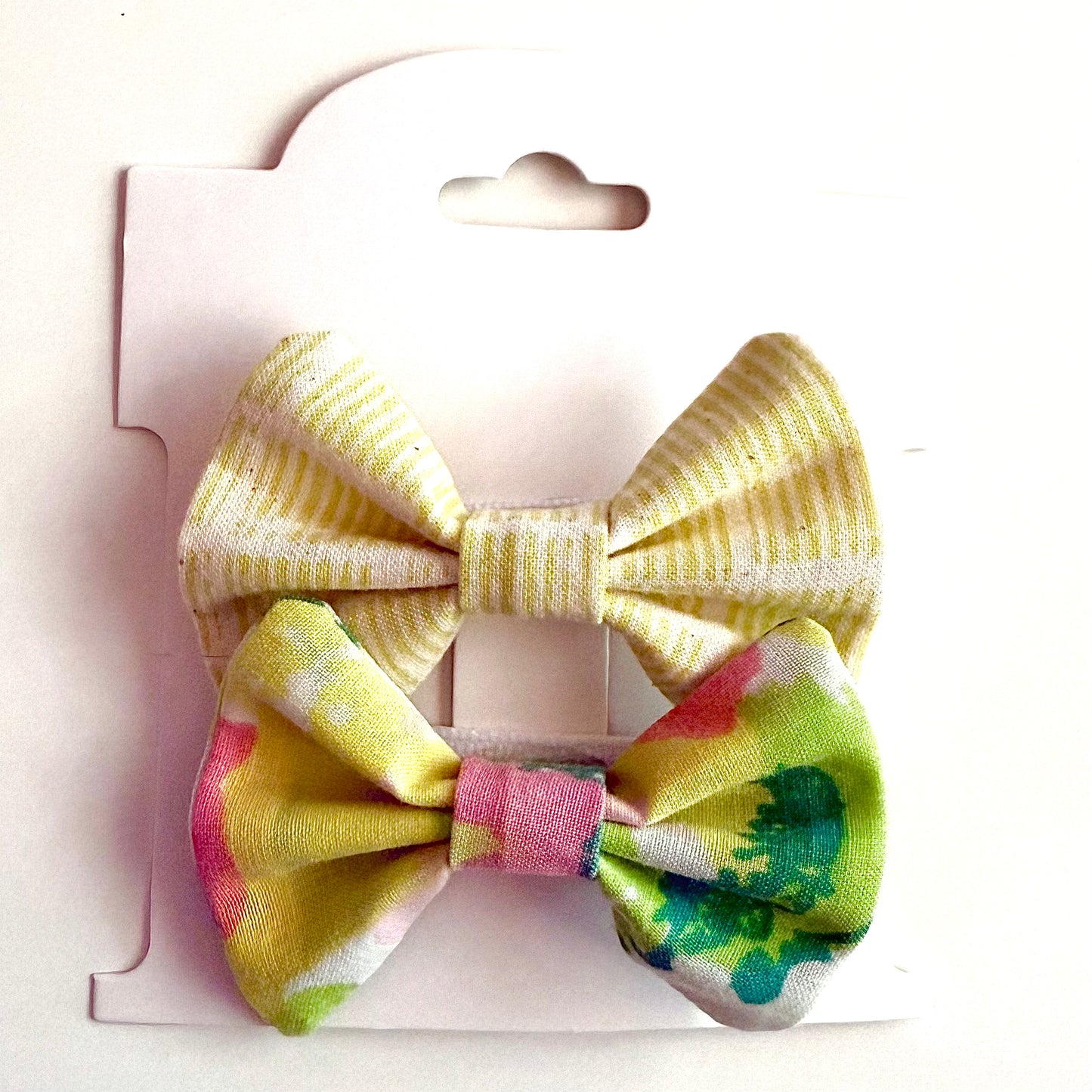 Vintage Tulip #1 - Alligator Clips Bow Set