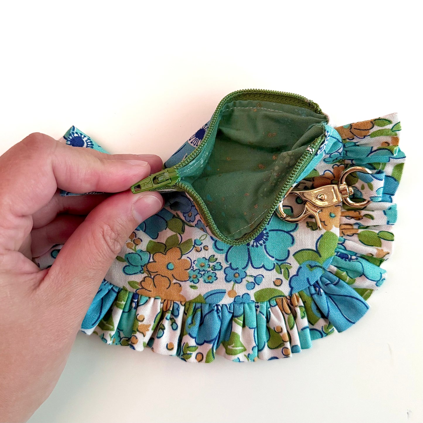 Retro Blue Floral - Ruffle Wallet