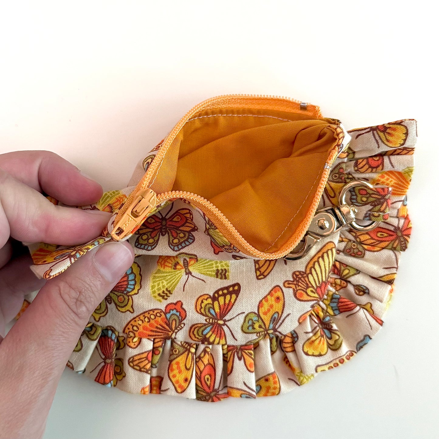 Retro Butterflies - Ruffle Wallet