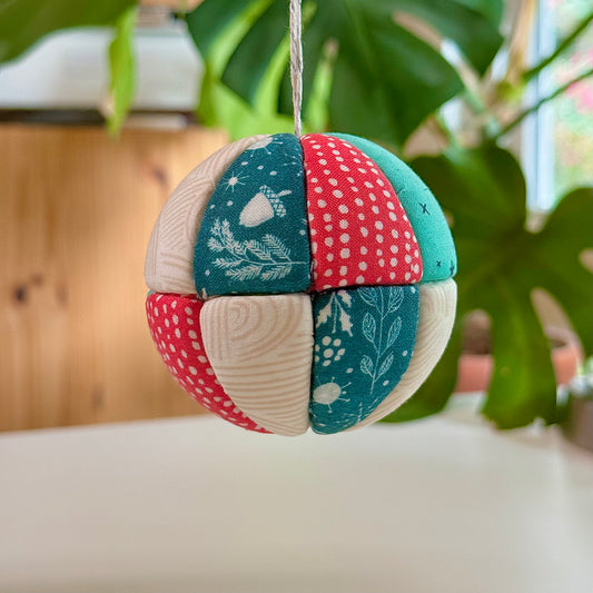 Quilty Ornament #20
